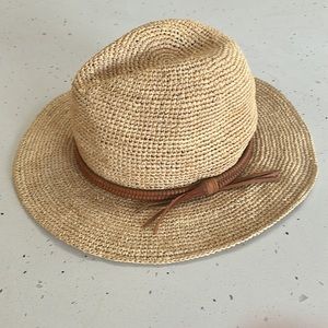 Aritzia straw sunhat with braided leather trim
